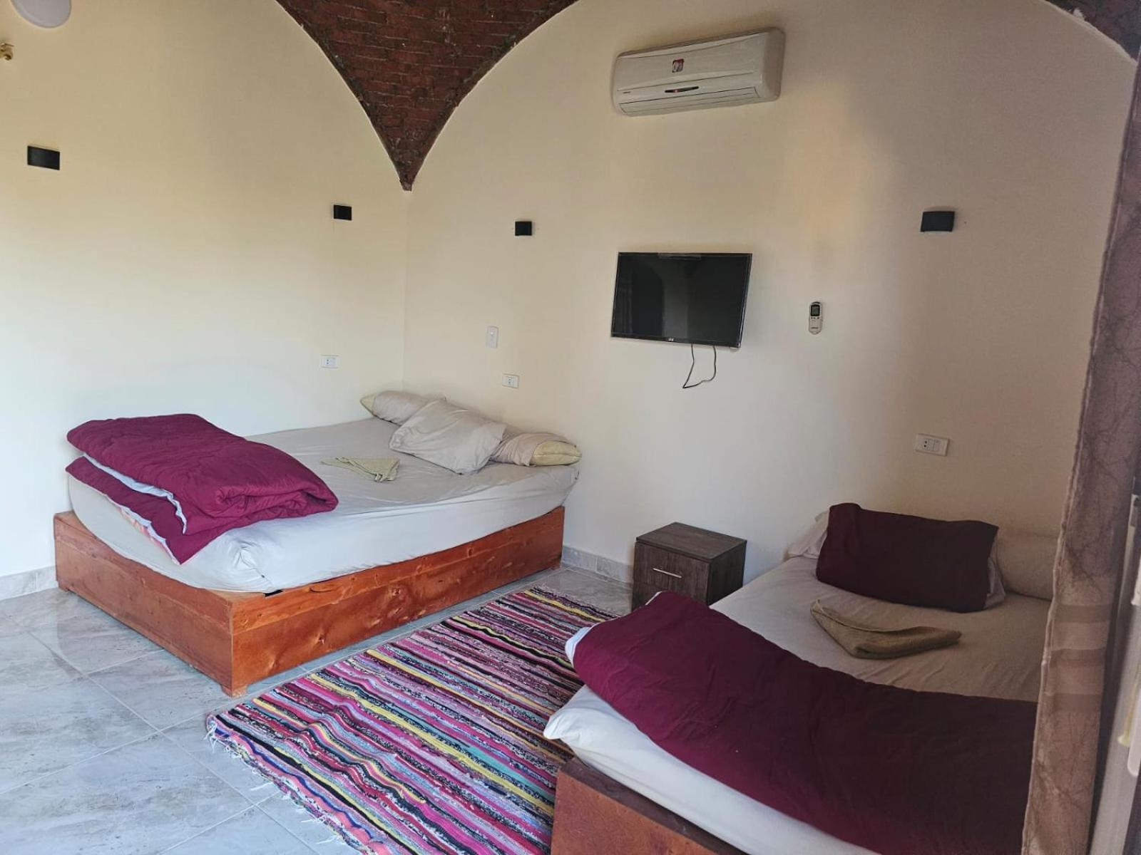 Готель Badry Sahara Camp Bawiti Екстер'єр фото