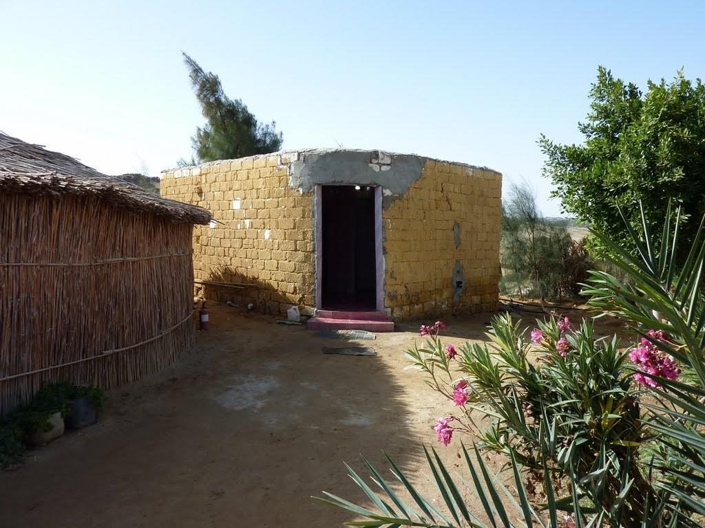 Готель Badry Sahara Camp Bawiti Екстер'єр фото